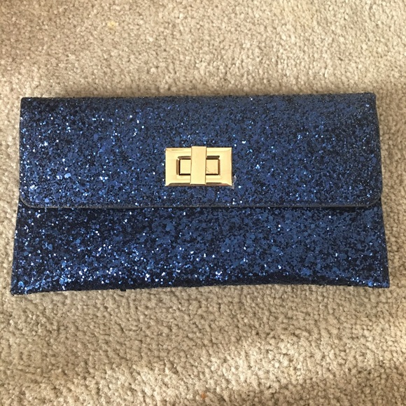 Handbags - Clutch or wallet!!